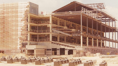 Retama Grandstanding being built 30 years ago